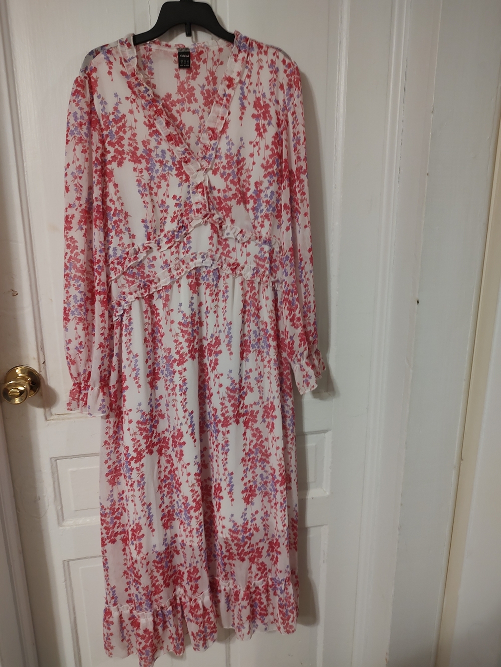 SHEIN White Maxi Dress with Pink & Lavender Floral Print